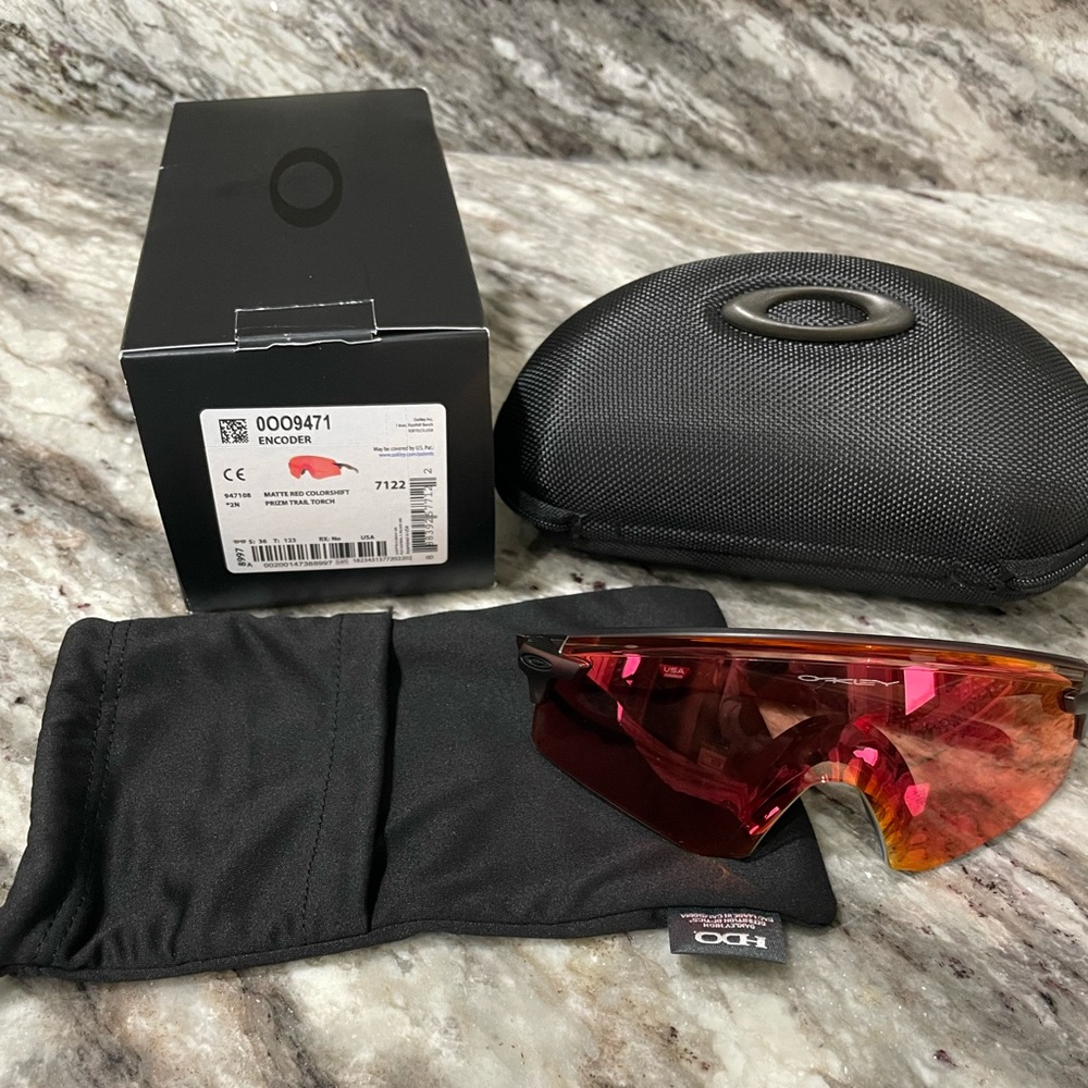 Oakley ENCODER Sunglasses